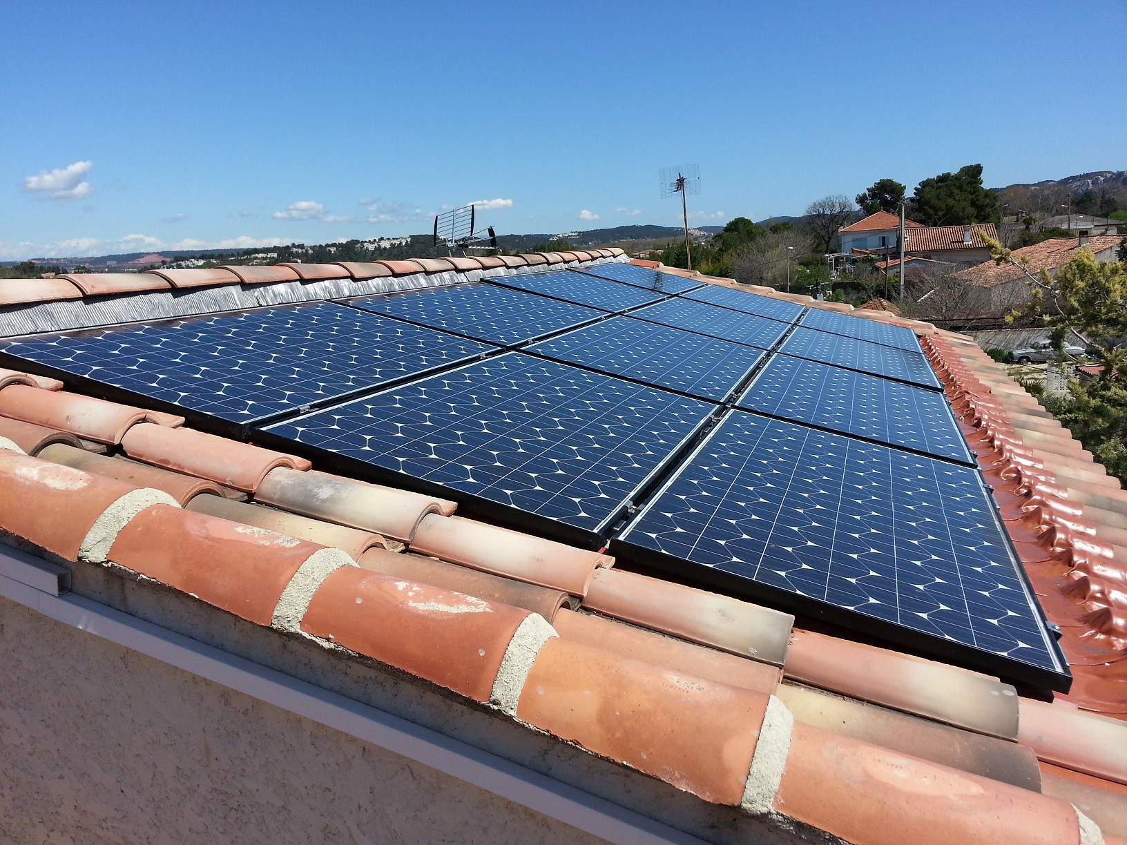 Dépannage toiture solaire photovoltaique, aim solutions energies